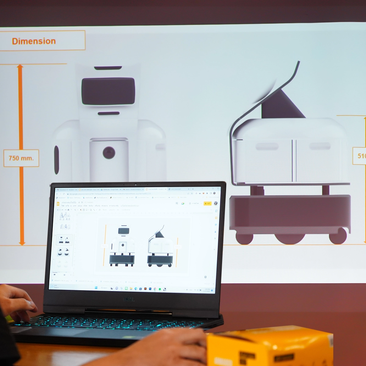 temi Platform หุ่นยนต์เพื่อการปรับแต่ง หุ่นยนต์เอนกประสงค์